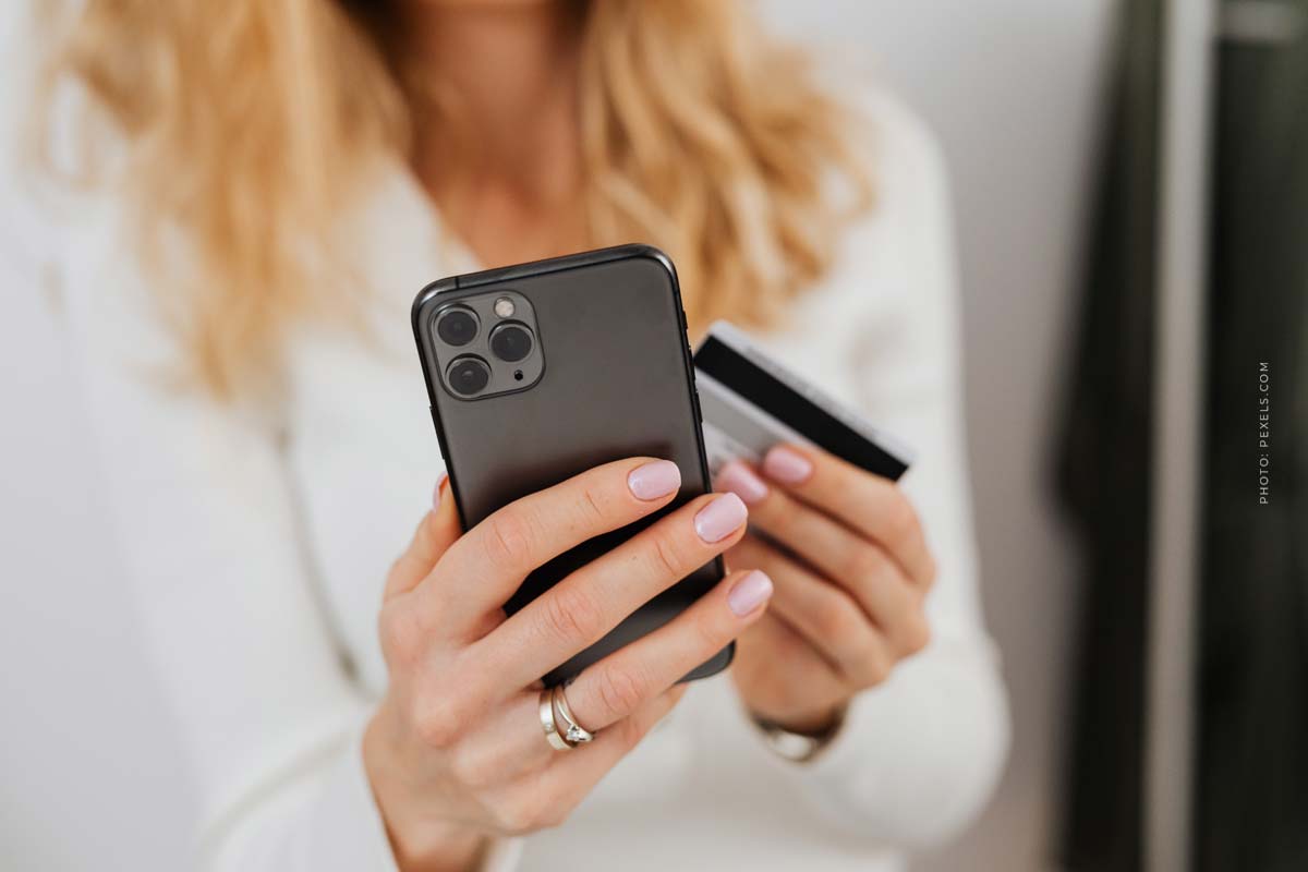Werbeagentur Online-Werbung: Anzeigenformate, Zielgruppen, Plattformen & Erfolg